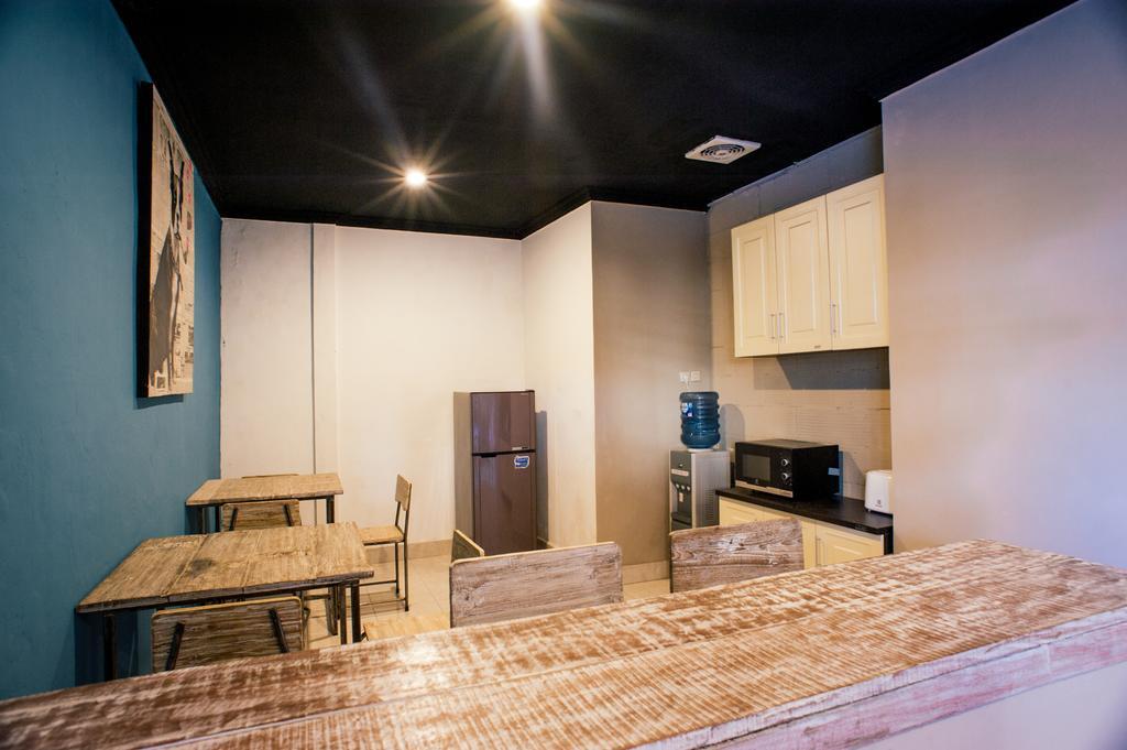 Bedplus Backpacker Kuta Legian  Ngoại thất bức ảnh